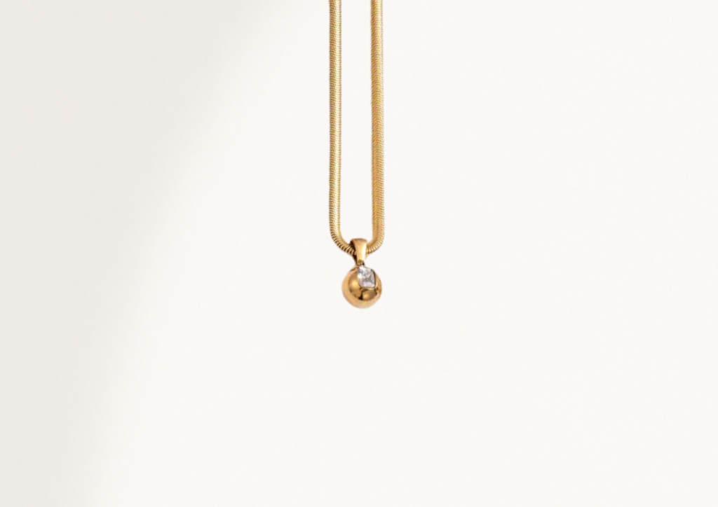 LUXE ORBIT GEM NECKLACE